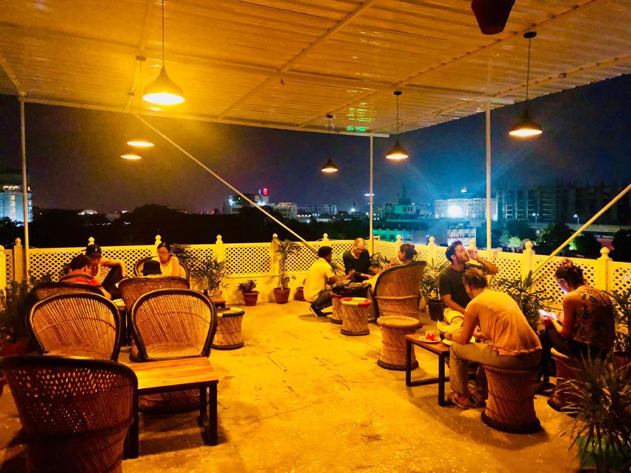 Tuk Tuk Backpackers Near Railway Station Jaipur Hostel Luaran gambar