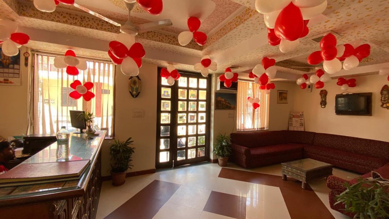 Tuk Tuk Backpackers Near Railway Station Jaipur Hostel Luaran gambar